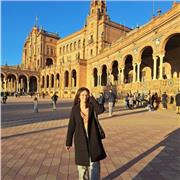 Estudiante de psicología se ofrece a dar clases de español para extranjeros con experiencia de casi un año.